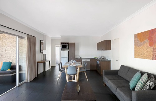 Cable Beach Apartment | Mantra Frangipani Broome