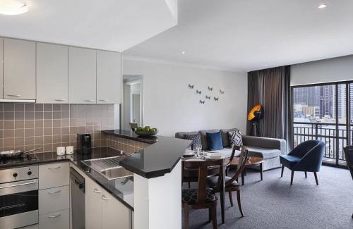 Chinatown Apartment | Mantra on Russell