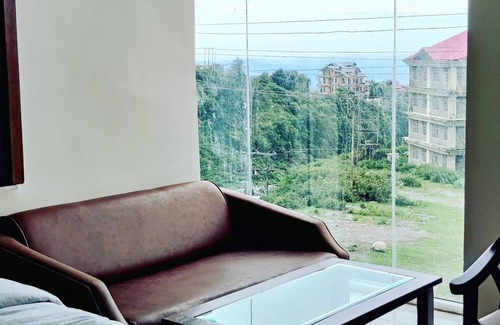Sidhpur Hotel | Manuni Inn - Riverside Hotel
