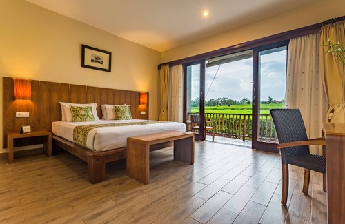 Melayang Hotel | Manyi Village