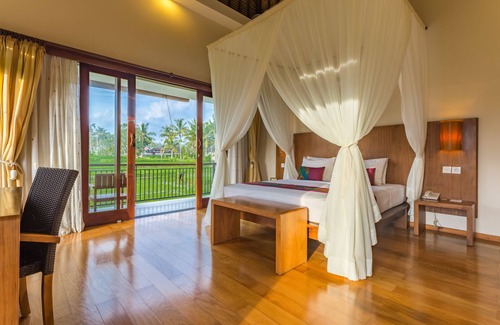 Melayang Hotel | Manyi Village