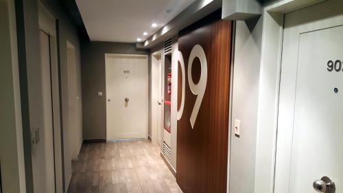 Nunez Apartment | Manzanares Suites
