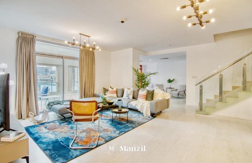 Downtown Dubai Villa | Manzil life - Lavish Duplex 3BR in Downtown with Dubai Fountain and Burj Khalifa Views