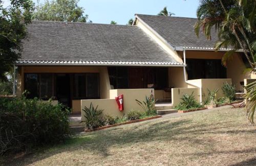 St. Lucia Apartment | Manzini Chalets 8-9-10-37