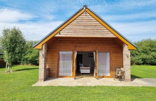 Fitling House | Maple 15 Hot Tub
