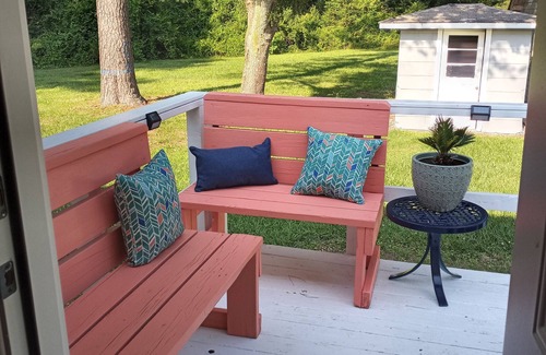 McCutcheon Field House | Maple Cozy Retreat