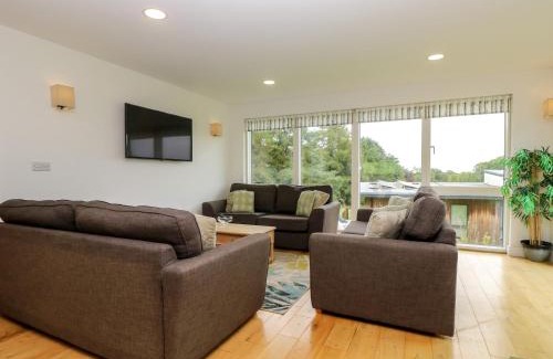 Carnon Downs House | Maple