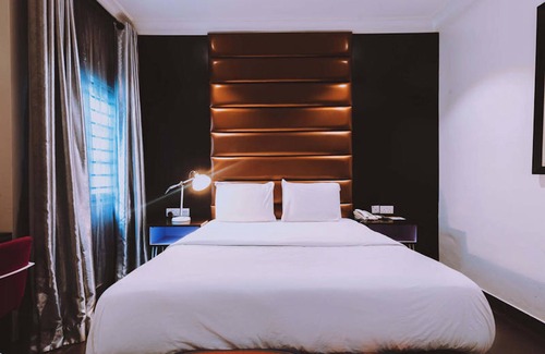 Lekki Phase 1 Hotel | Maple Hotel