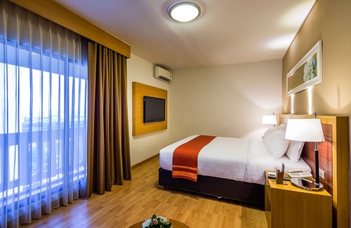Bang Na Hotel | Maple Hotel