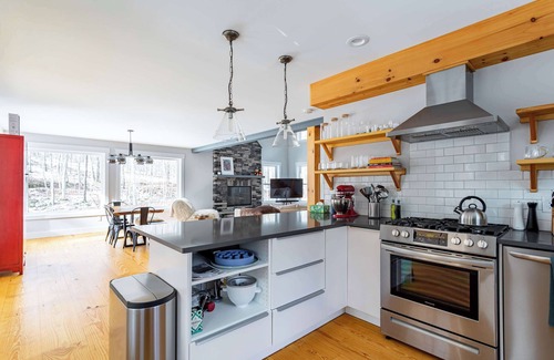 Narrowsburg House | Maple House: 25 Min to Big Bear Mtn+Cozy Fireplace
