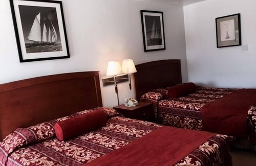 Los Banos Hotel | Maple Inn & Suites