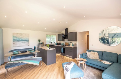 Gwinear Cottage | Maple Lodge