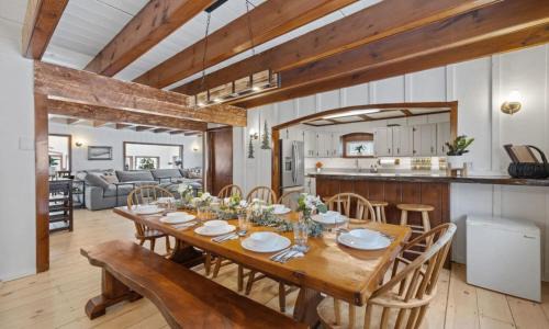 West Dover Ski Chalet | Maple Pine w Hot Tub Pool Table 3min to Mount Snow