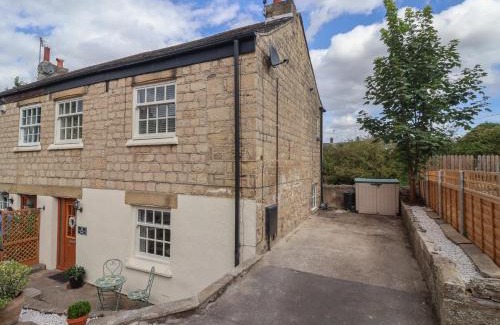 Knaresborough House | Maple Tree Cottage