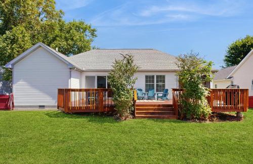 Maplewood House | Maplewood - 17 Tulane Dr - Ohana House