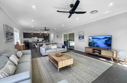 Millfield House | Maplewood - A fabulous family getaway in Wine Country