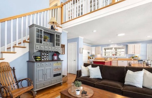 Mountain Rest House | Maplewood Cottage at Chattooga Lake
