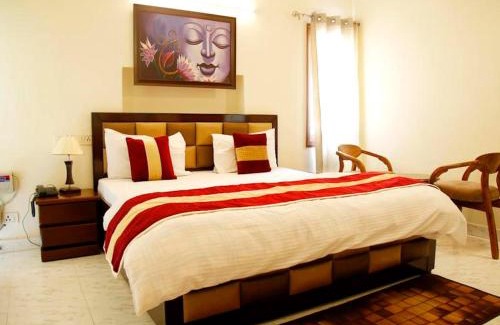 South Extension House | Maplewood Guest House, Neeti Bagh, New Delhiit is a Boutiqu Guest House