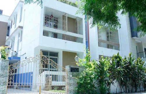 South Extension House | Maplewood Guest House, Neeti Bagh, New Delhiit is a Boutiqu Guest House - room 8