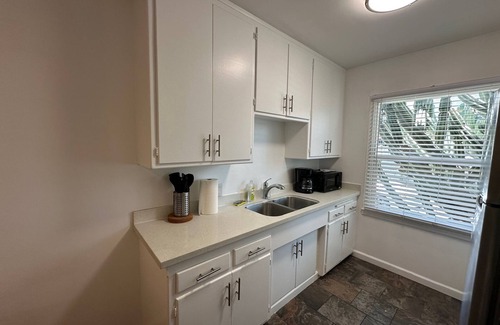 Del Rey Apartment | Mar Vista 1bd Room Apt with Parking #2