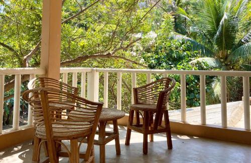 San Pedro Pochutla Hotel | Maracuya Suites Zipolite