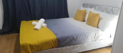 Watford Bed & Breakfast | Marahomes