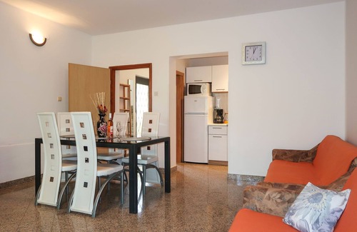 Klimno House | Maravic by Interhome