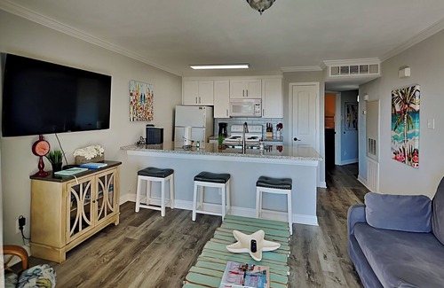 Galveston Condo | Maravilla 205-anchor Management