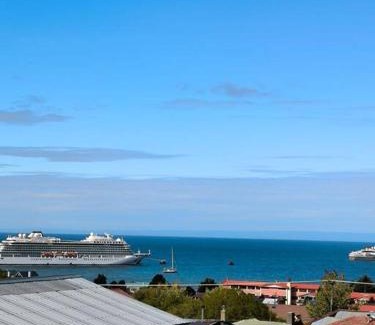 Punta Arenas Apartment | Maravilloso vista al estrecho