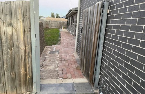 Sydney House | Maraylya 2Br granny flat near parks