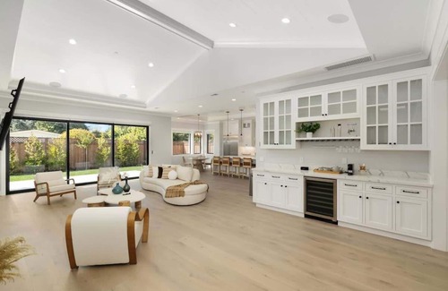 Silicon Valley House | @Marbella Lane - Sophisticated 4BR in Los Altos