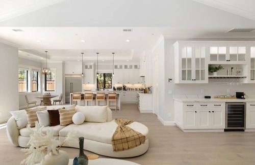 Silicon Valley House | @Marbella Lane - Sophisticated 4BR in Los Altos