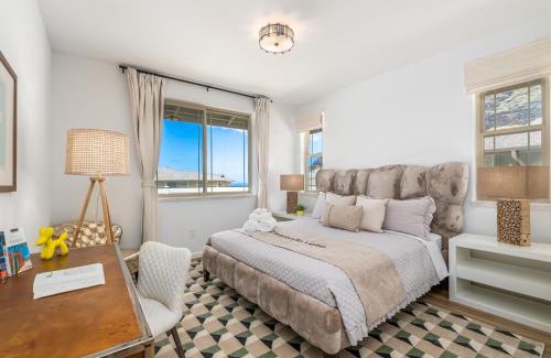 Makaha Valley House | @ Marbella Lane - Stylish House + Impressive Views