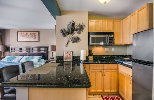 Waikiki Apartment | Marbella Lane Waikiki Grand Hotel Studio
