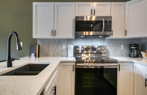 East Kootenay House | Marble Canyon 4 bedroom townhome: Unit 403P1 *pet friendly