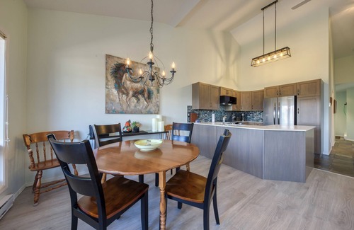 East Kootenay House | Marble Canyon 2 bedroom: Unit 705P1