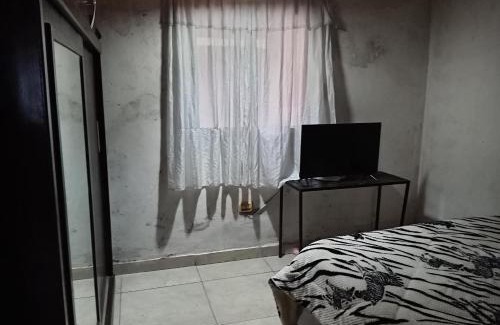 Encarnacion House | Marce Alojamiento