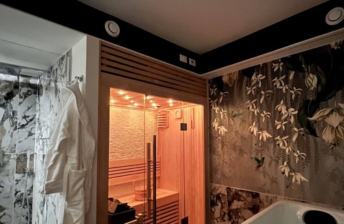 Citta Antica House | Marcello Sleep&Spa Suite with sauna and Jacuzzi pool