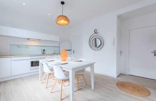 Marcq-en-Baroeul Apartment | Marcq en Baroeul two-bedroom bright and equipped