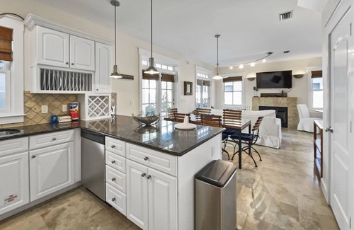 Rosemary Beach House | Mare E Sole 2 Bedroom Home by RedAwning