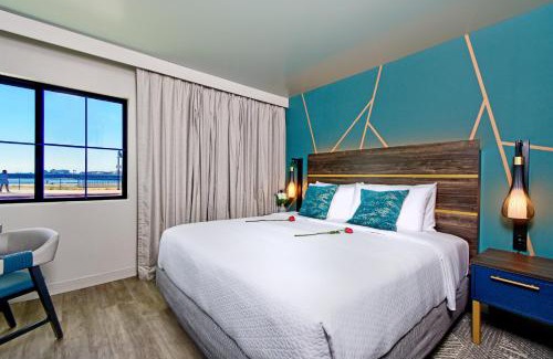 Westside Santa Cruz Hotel | Marea Sol Hotel