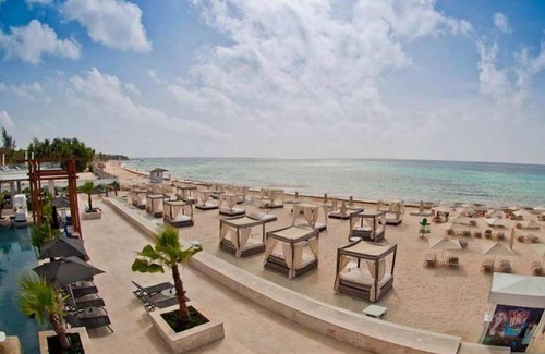 Puerto Juarez Apartment | Mareazul 723 Sur by Riviera Rentals