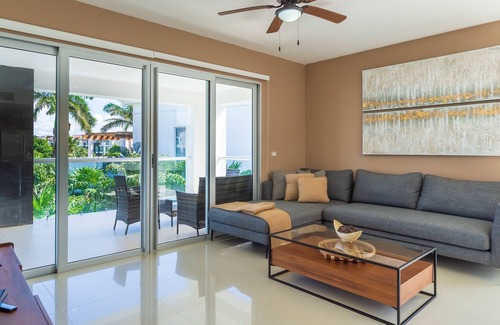 Puerto Juarez Apartment | Mareazul Casa Sol 2 Bedroom Apts by RedAwning