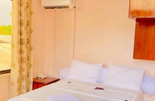 Dar es Salaam Hotel | Maredori Hotel