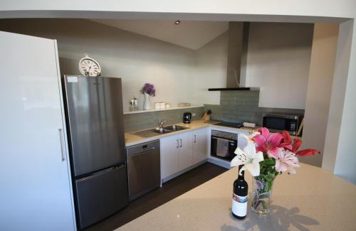 Margaret River Hotel | Margaret River Mainstreet Apartment
