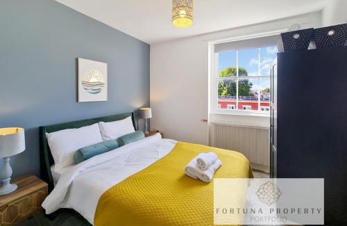 Cheltenham Apartment | Margaret's Loft by Fortuna Property