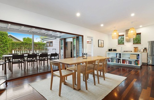 Byron Bay Cottage | Margaret - walk to Byron Bay town & Main Beach