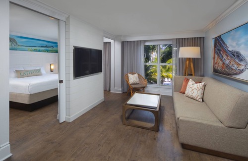 Key West Hotel | Margaritaville Beach House Key West