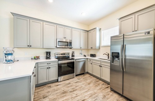 West Kissimmee Apartment | Margaritaville Cottages Orlando with H2O Waterpark by Rentyl