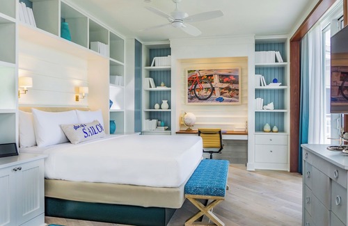 West Kissimmee Resort | Margaritaville Resort Orlando with H2O Waterpark